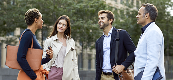 coworkers-talking-outside