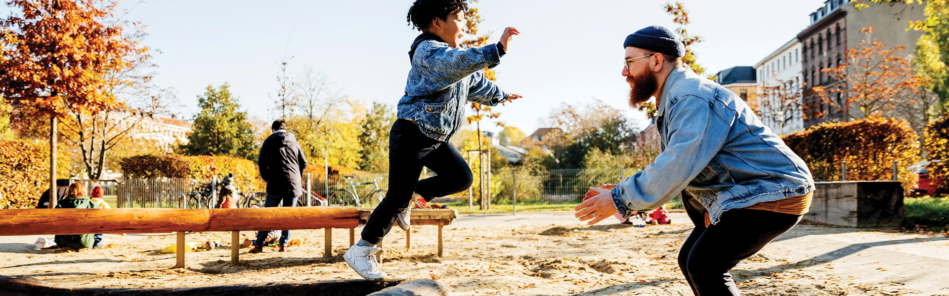 dad-kid-playground